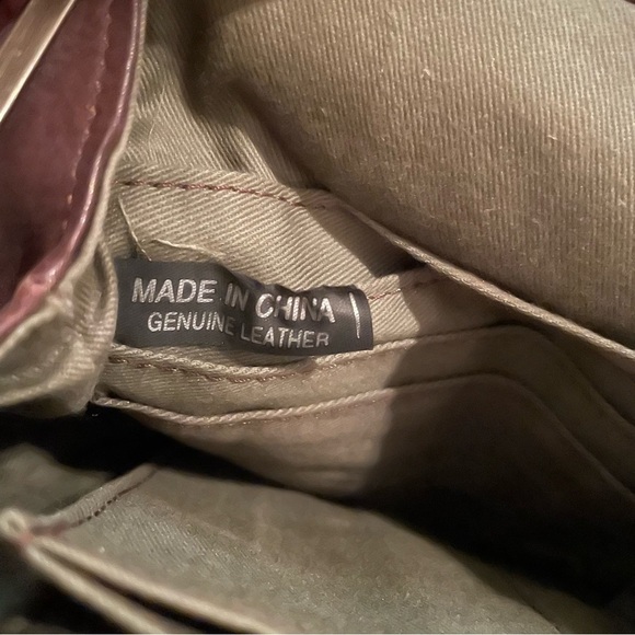 Fossil Brown Leather Purse - Picture 6 of 8